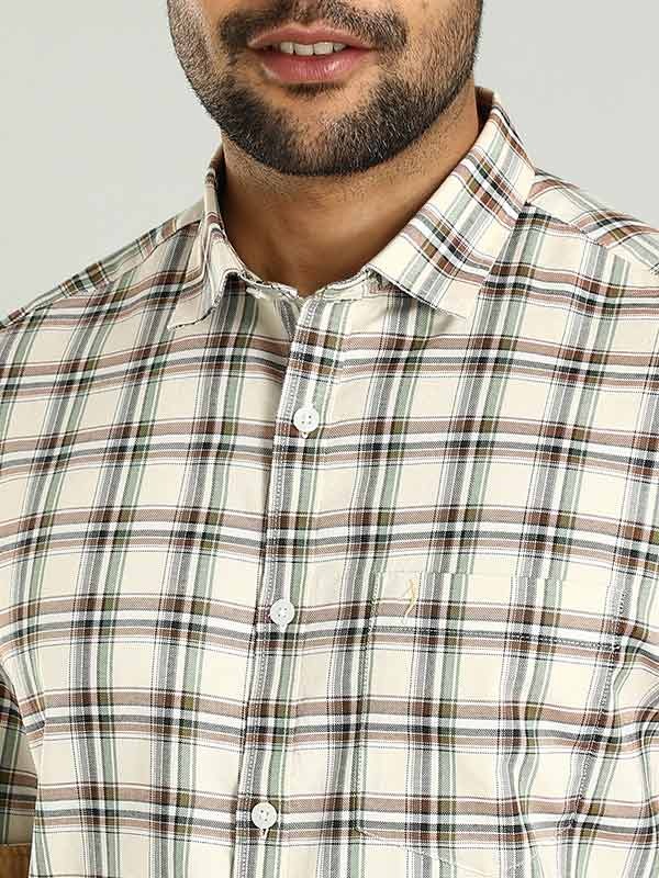 Indian Terrain Men's Regular Fit Full Sleeve Checkered Beige Shirt